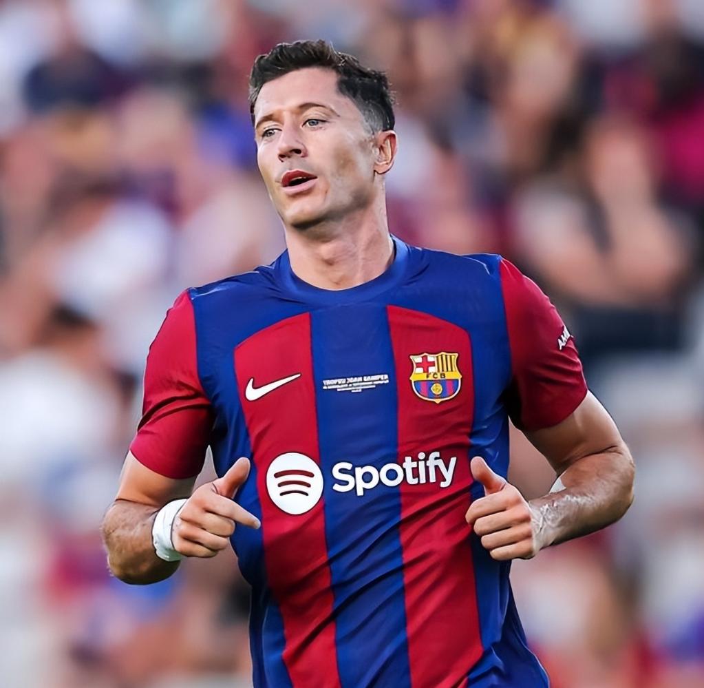 问鼎国际-包含莱万多夫斯基关键节点战术调整，TL带队取胜！的词条