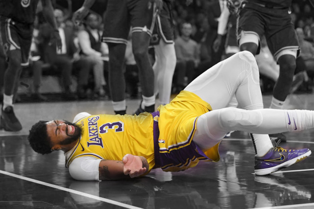 问鼎娱乐- 浓眉哥戴维斯有几个总冠军 