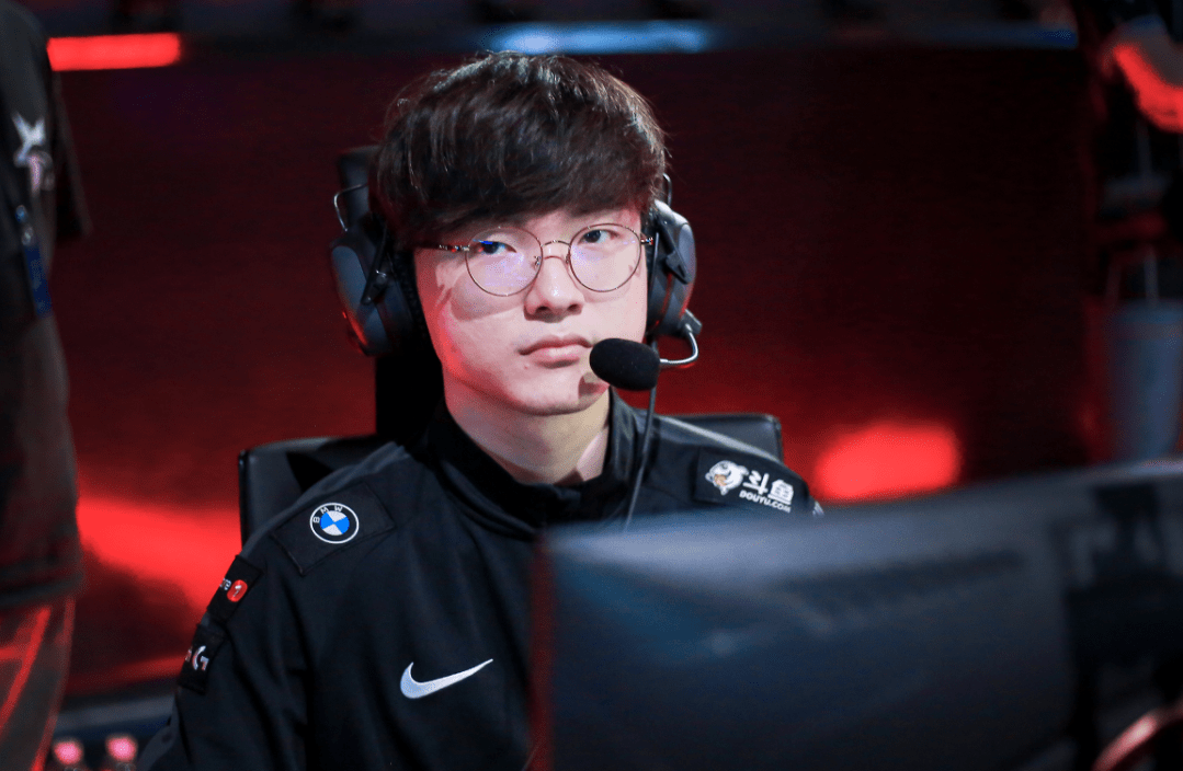 问鼎娱乐-Rookie赛事官方发布挺进下一轮新规，皇家马德里争议不断！的简单介绍